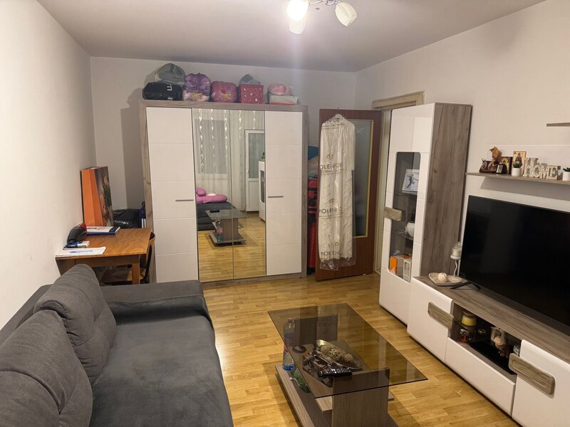 Crangasi netrou Crangasi ap. cu 2 camere de vanzare