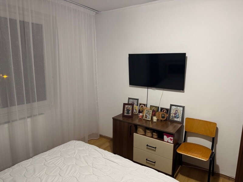 Crangasi netrou Crangasi ap. cu 2 camere de vanzare